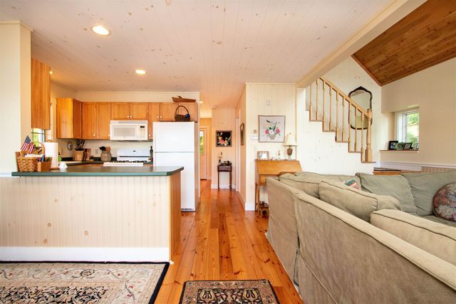 1320 Peacham Pond Road, Peacham, VT 05862
