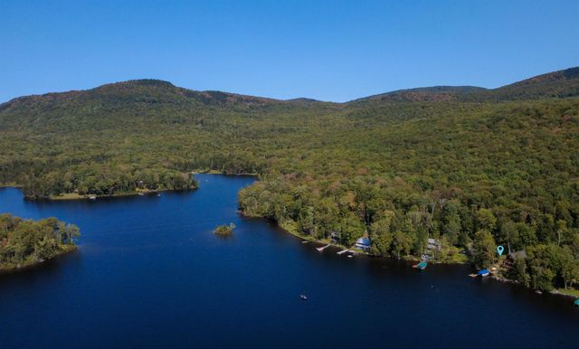 1320 Peacham Pond Road, Peacham, VT 05862