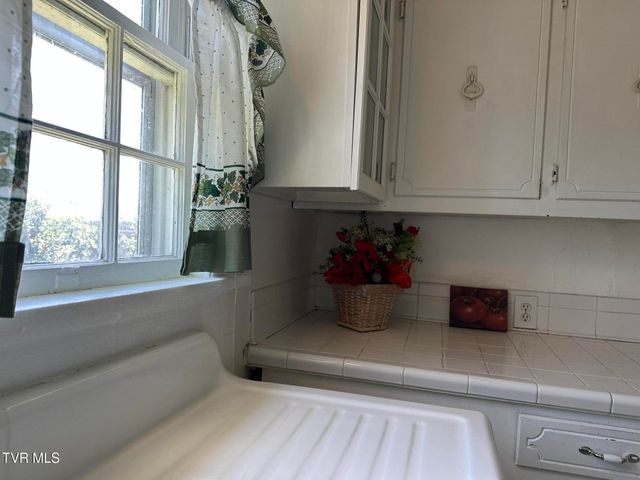 629 Arch Street, Kingsport, TN 37660