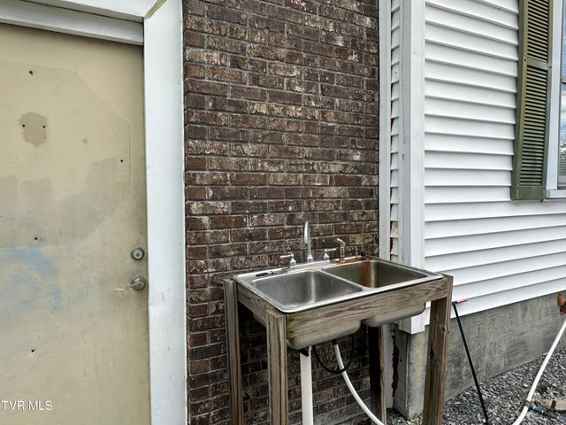 629 Arch Street, Kingsport, TN 37660