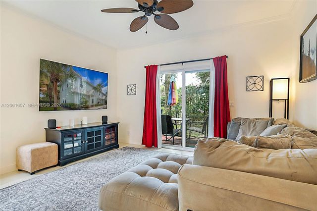 4216 Leo Lane 4F, Palm Beach Gardens, FL 33410