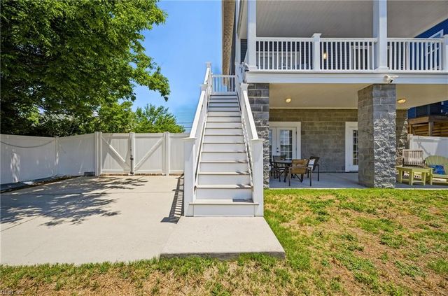 623 W Ocean View AVE, Norfolk, VA 23503