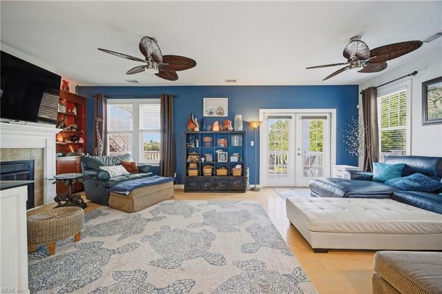 623 W Ocean View AVE, Norfolk, VA 23503