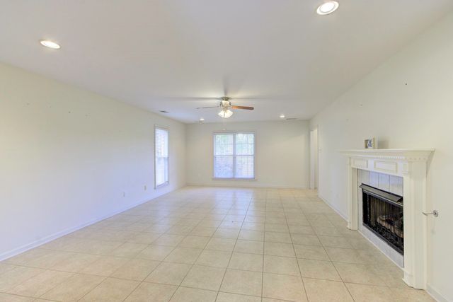 161 SHILOH DR, Brighton, TN 38011