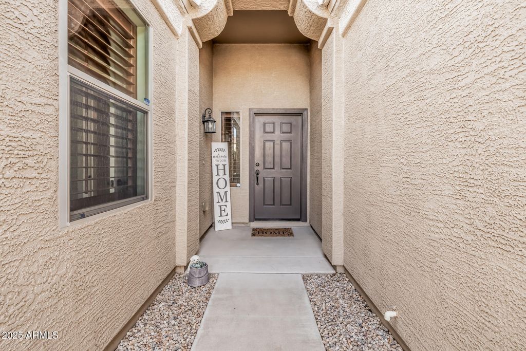1767 W AGRARIAN HILLS Drive, San Tan Valley, AZ 85144 — photo 4