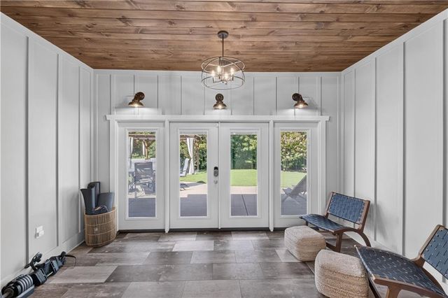 3291 Heatherwood Drive, Gainesville, GA 30507