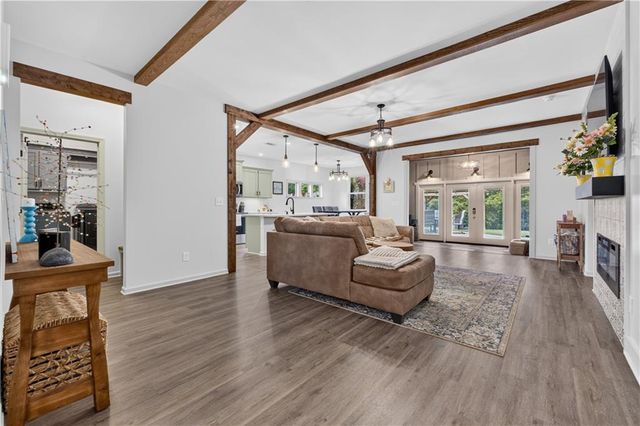 3291 Heatherwood Drive, Gainesville, GA 30507