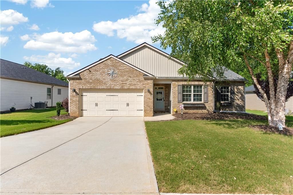 3291 Heatherwood Drive, Gainesville, GA 30507