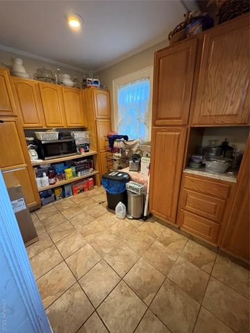 10409 189th Street, Saint Albans, NY 11412