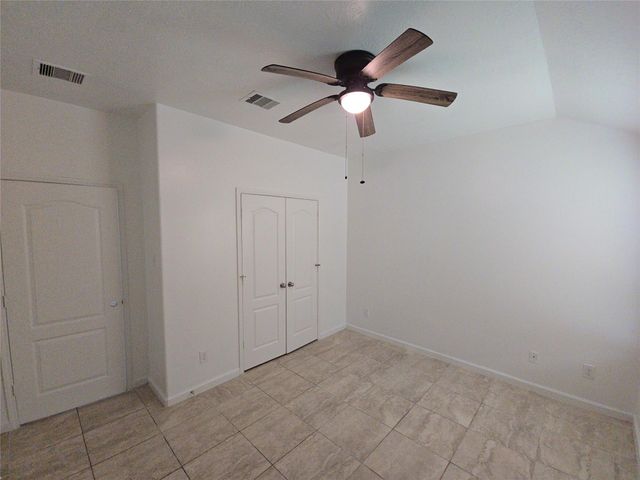 1306 Squire Drive, Baytown, TX 77521