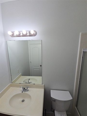 1306 Squire Drive, Baytown, TX 77521