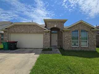 1306 Squire Drive, Baytown, TX 77521