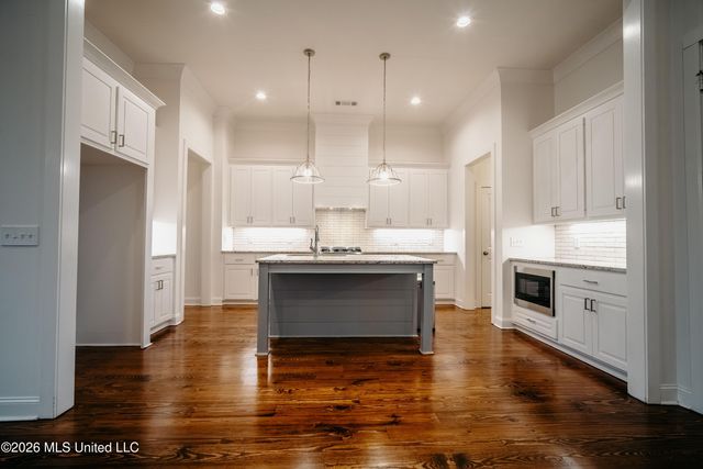 159 Camden Lake Drive, Madison, MS 39110