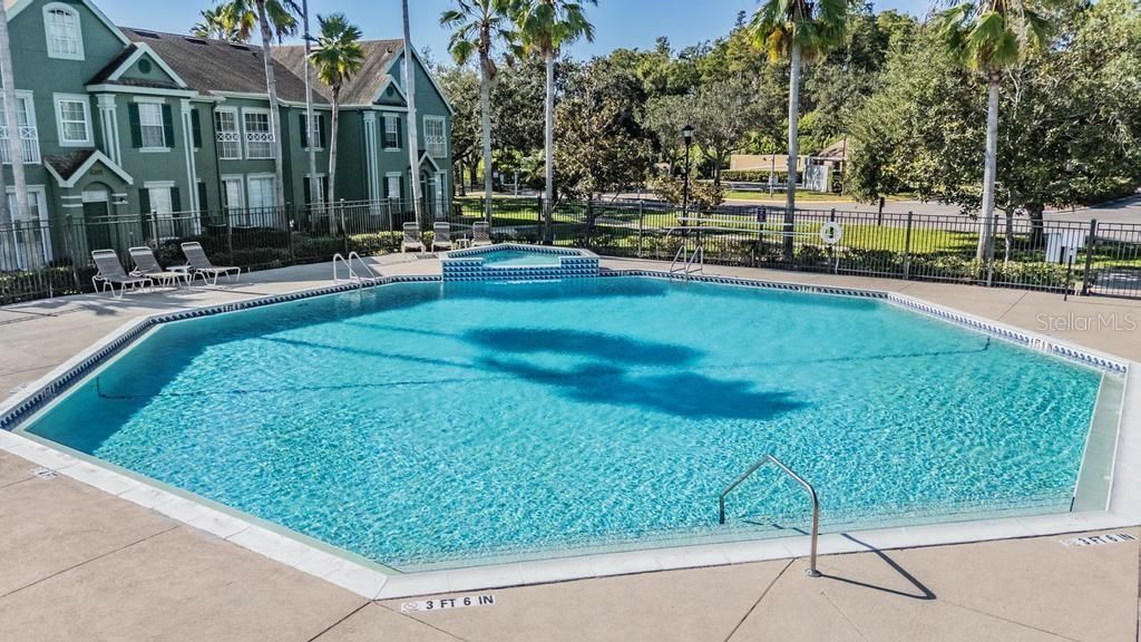 Image 38 of property listing at 9552 LAKE CHASE ISLAND WAY 9552, Tampa, FL 33626