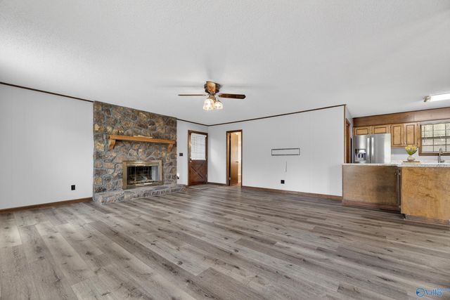 925 Valley Drive, Attalla, AL 35954