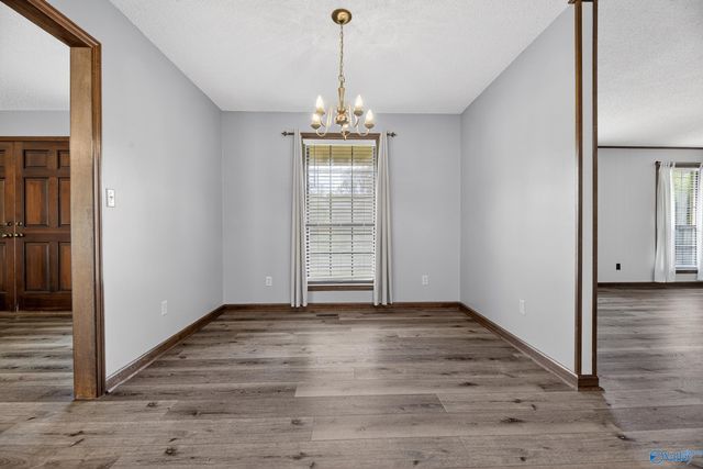 925 Valley Drive, Attalla, AL 35954