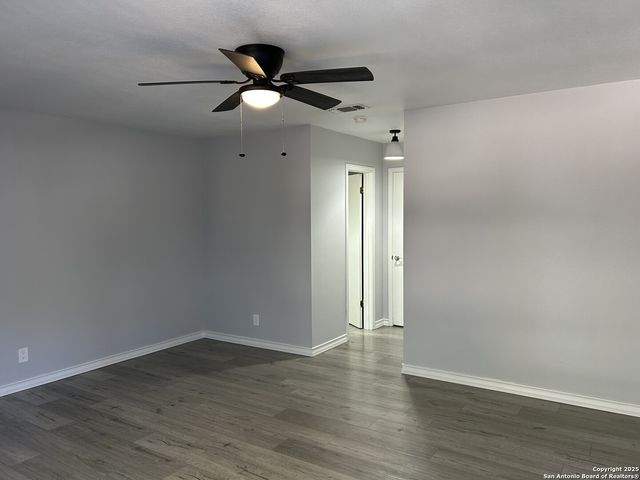 12619 WOODBRACE ST, San Antonio, TX 78217