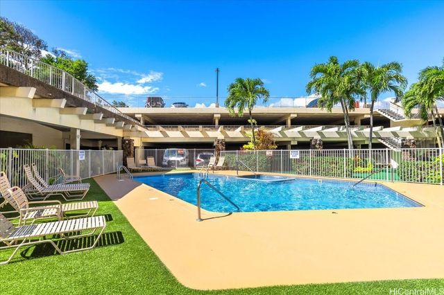 98-450 Koauka Loop 209, Aiea, HI 96701