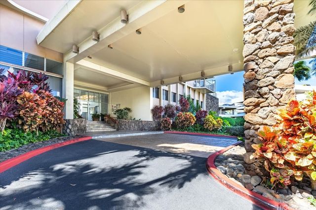 98-450 Koauka Loop 209, Aiea, HI 96701