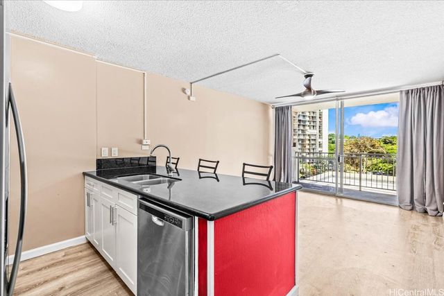 98-450 Koauka Loop 209, Aiea, HI 96701
