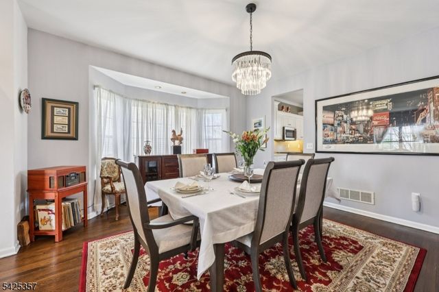 25 Francis Dr, Bridgewater Twp., NJ 08807