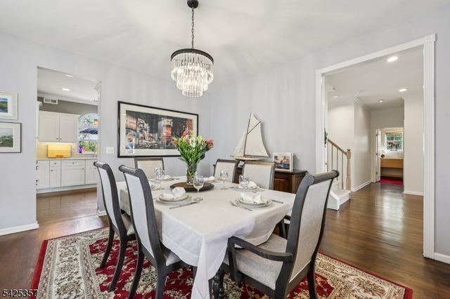 25 Francis Dr, Bridgewater Twp., NJ 08807