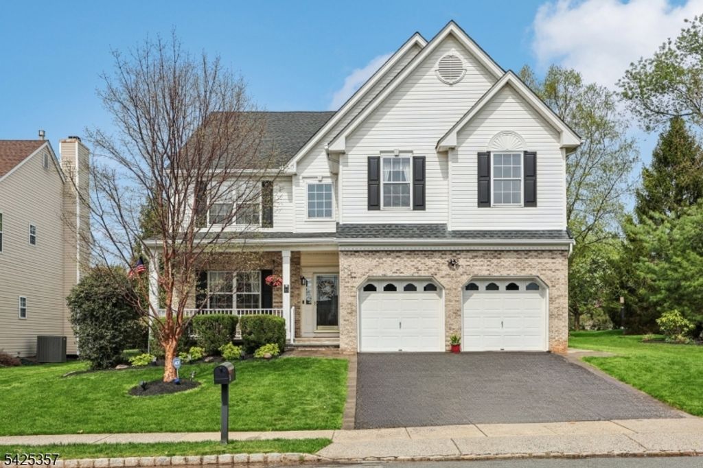 25 Francis Dr, Bridgewater Twp., NJ 08807