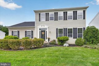 407 DENOW RD, Pennington, NJ 08534