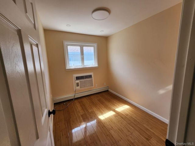133-16 131st Avenue 2fl, South Ozone Park, NY 11420