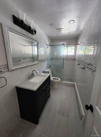 133-16 131st Avenue 2fl, South Ozone Park, NY 11420
