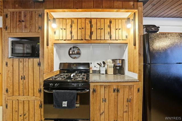 73 Tarn Trl, Concord, NY 14069