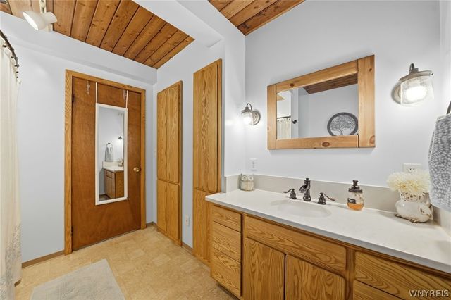 73 Tarn Trl, Concord, NY 14069