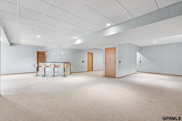 907 Woodland Avenue, Papillion, NE 68046