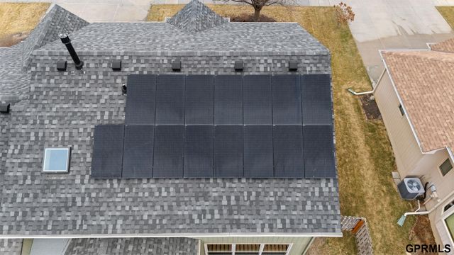 907 Woodland Avenue, Papillion, NE 68046