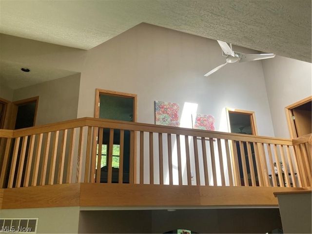 391 Centennial Drive, Vienna, OH 44473