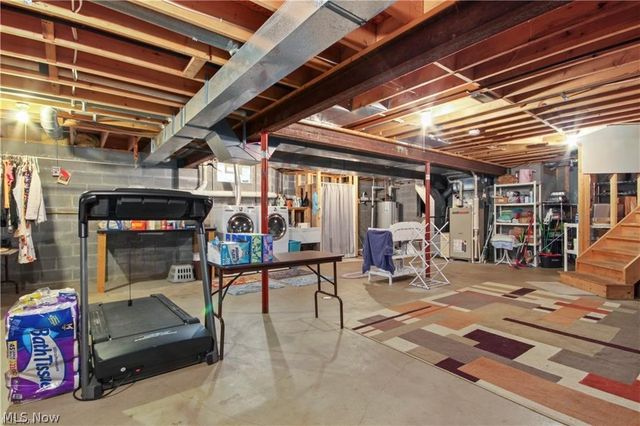 391 Centennial Drive, Vienna, OH 44473