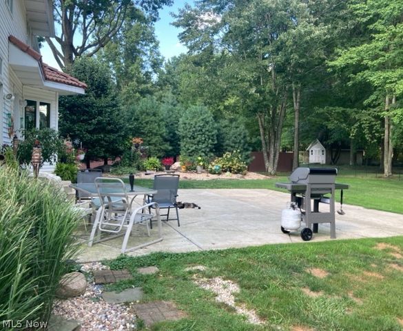 391 Centennial Drive, Vienna, OH 44473