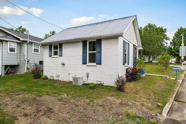 310 Towles Ave, Mcminnville, TN 37110