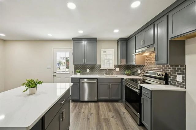 300 E Hazelwood Street, Princeton, TX 75407