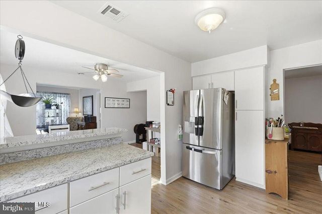 503 BUTTONWOOD DR, Lanoka Harbor, NJ 08734