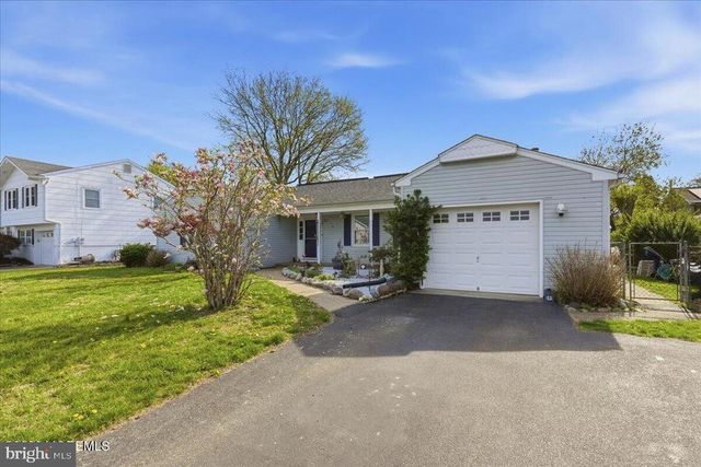 503 BUTTONWOOD DR, Lanoka Harbor, NJ 08734