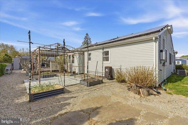 503 BUTTONWOOD DR, Lanoka Harbor, NJ 08734