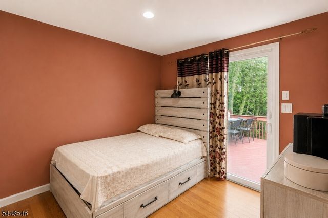 21 Chester Ave, Rockaway Boro, NJ 07866