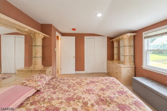 21 Chester Ave, Rockaway Boro, NJ 07866