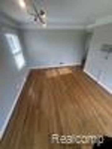 3602 RAVENA Avenue, Royal Oak, MI 48073