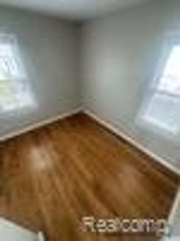 3602 RAVENA Avenue, Royal Oak, MI 48073