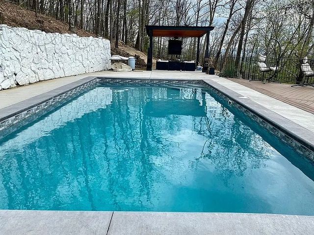 2901 Huckleberry Lane, Rocky Face, GA 30740
