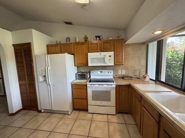 6774 NW Abigail Avenue, Port St. Lucie, Port St Lucie, FL 34983