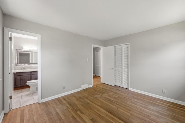 2347 Heather Way, Lexington, KY 40503