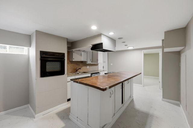2347 Heather Way, Lexington, KY 40503